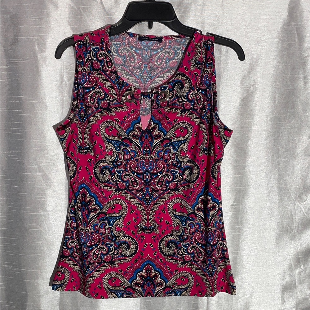 Tommy Hilfiger sleeveless top w metal accents